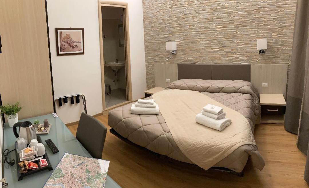 Quarto com 2 Camas de Solteiro